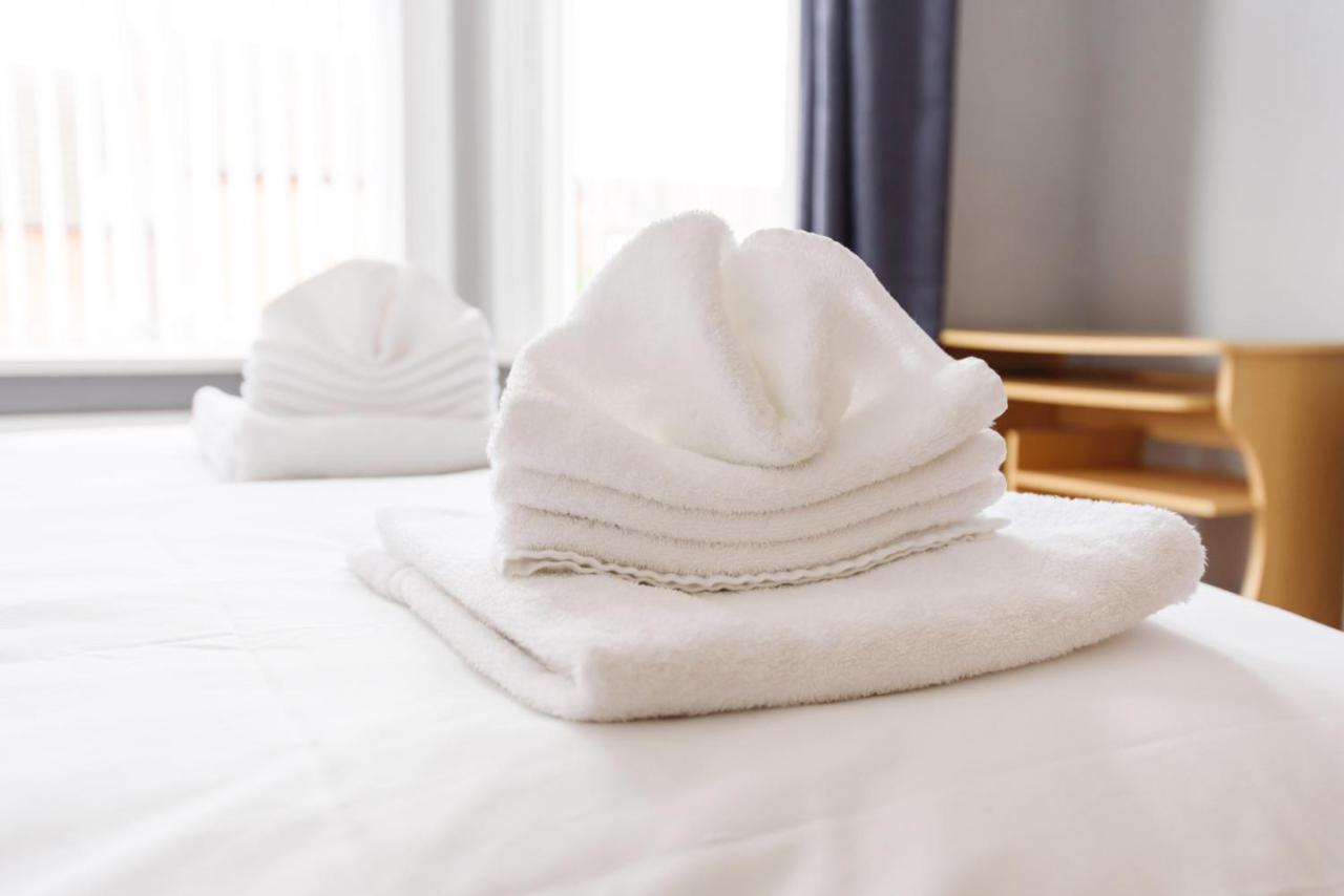 Handpost Lodge Newport  Zewnętrze zdjęcie